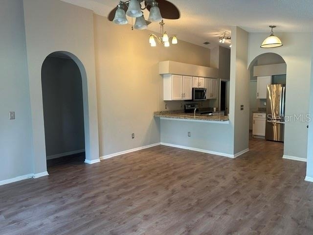 515 Scarlet Maple Court - Photo 1