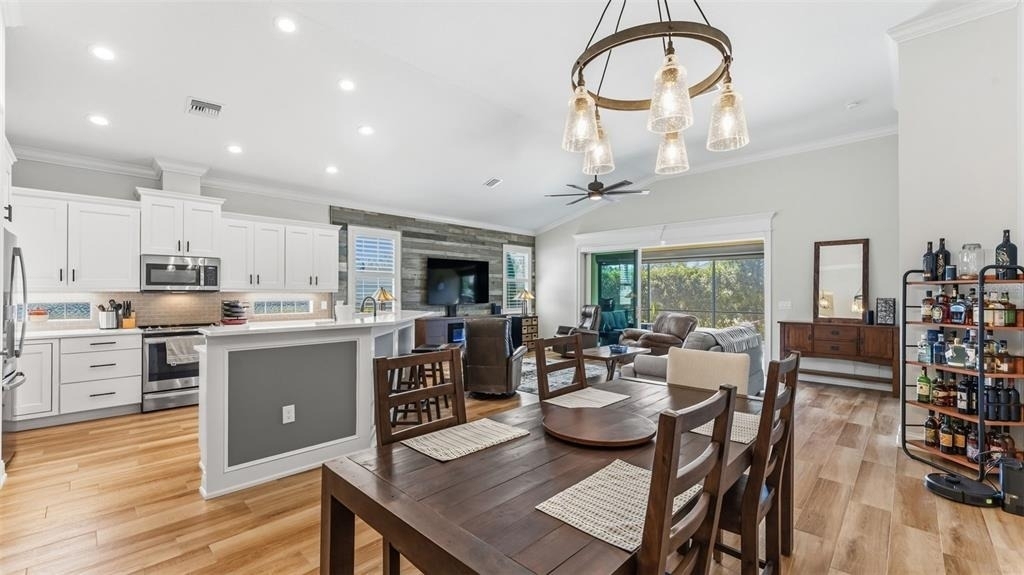 7766 Lake James Boulevard - Photo 10