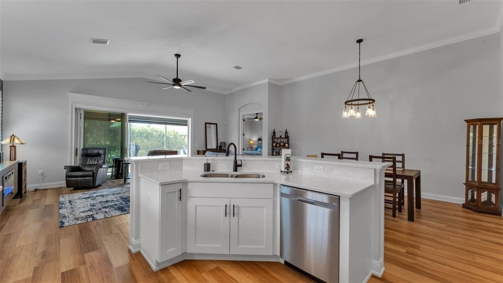 7766 Lake James Boulevard - Photo 15