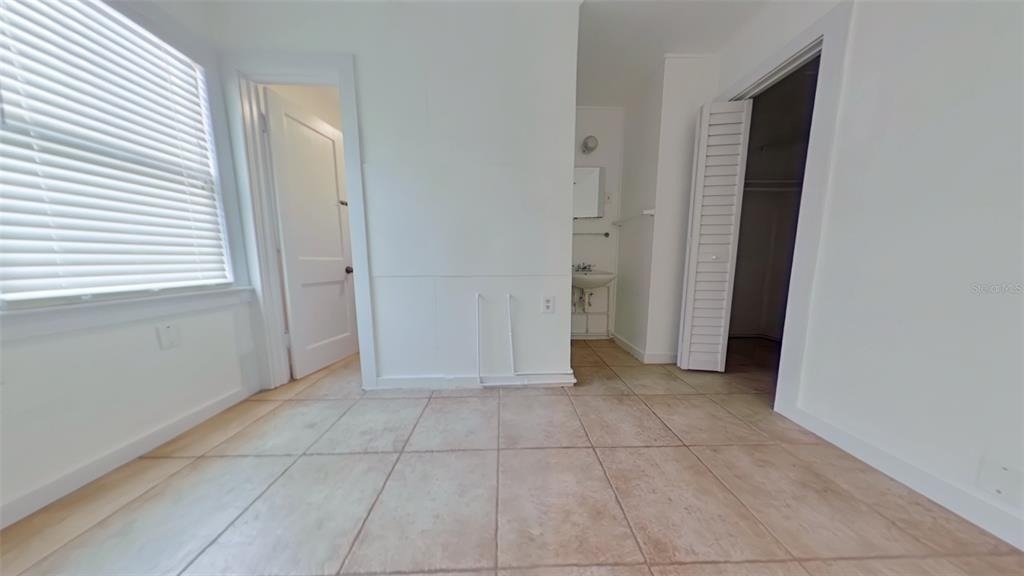 327 Nw 15th Terrace - Photo 2