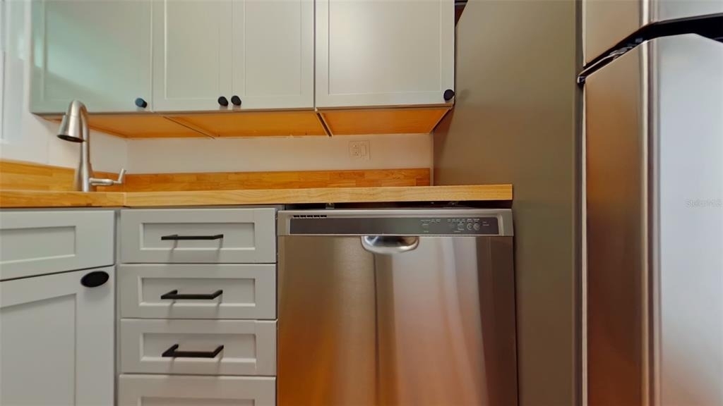 327 Nw 15th Terrace - Photo 5