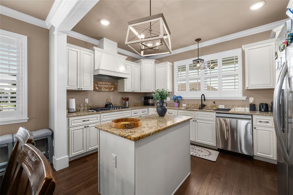 24674 Sw 19th Place - Photo 8