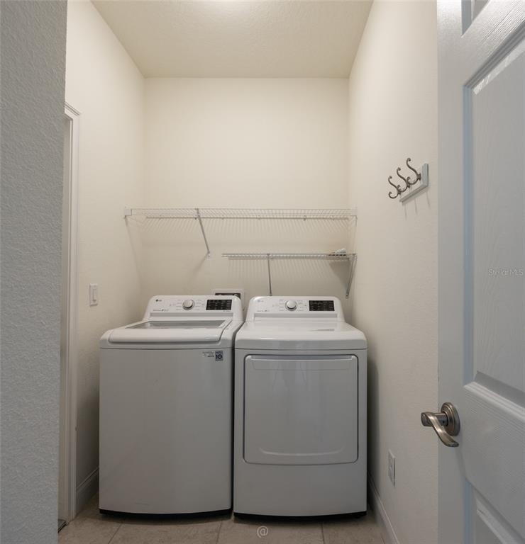 35 Edge Lane - Photo 36