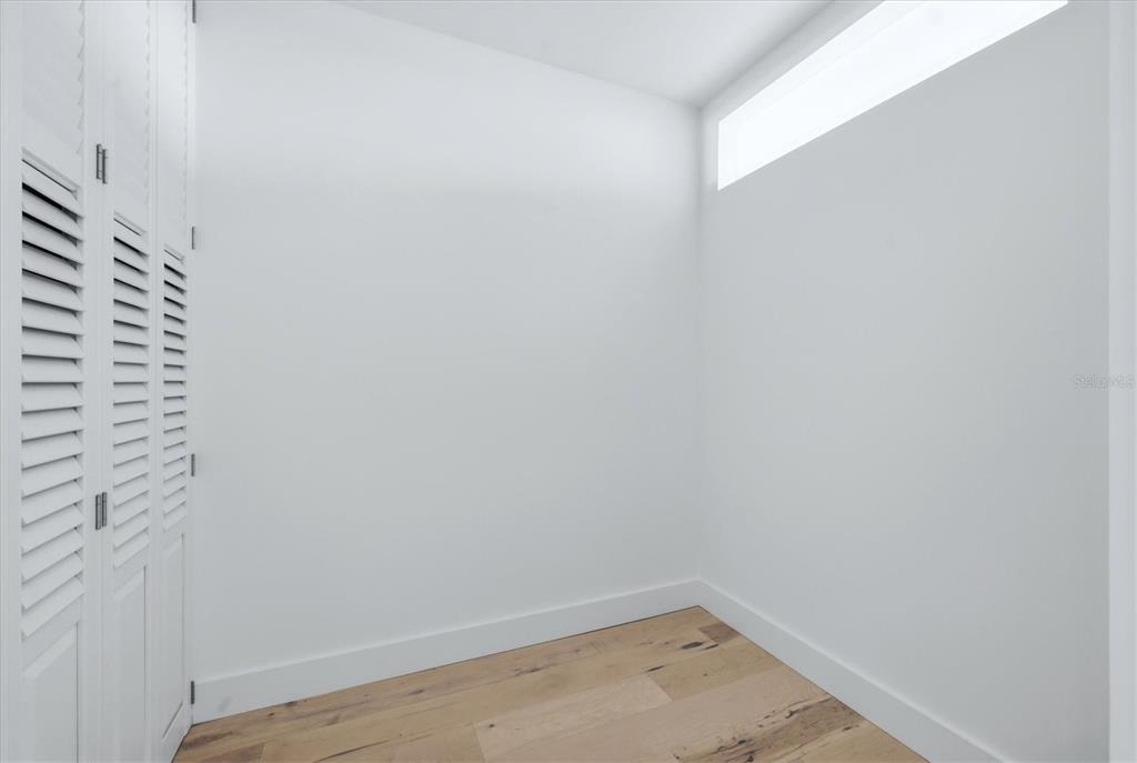 111 S Pineapple Avenue - Photo 23