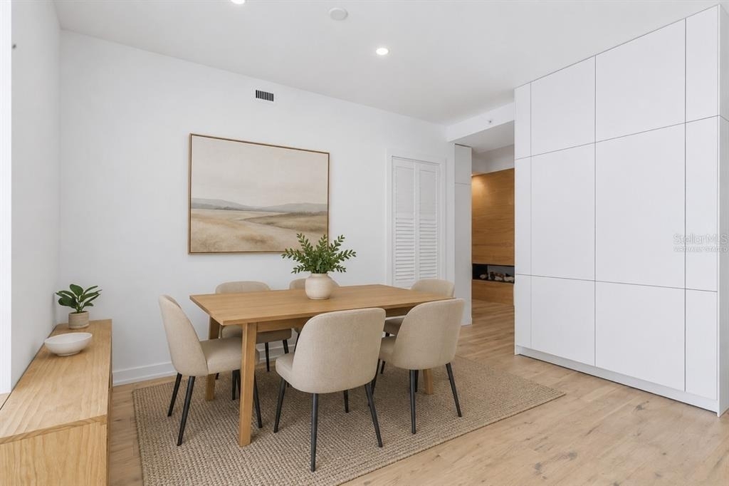 111 S Pineapple Avenue - Photo 14