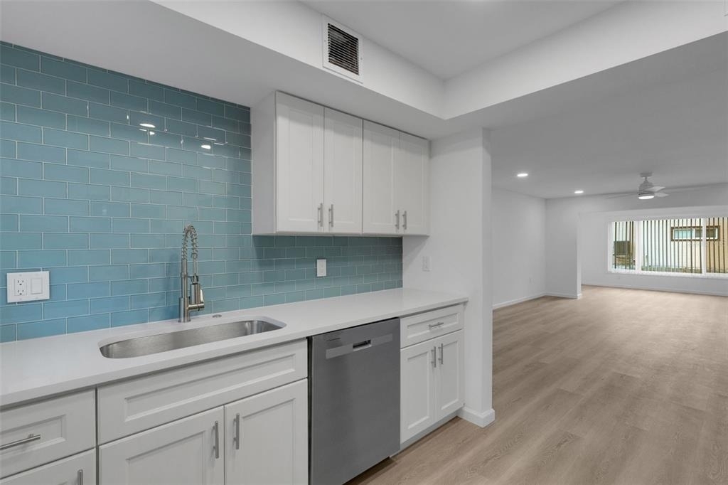2826 W Rainbow Circle - Photo 5
