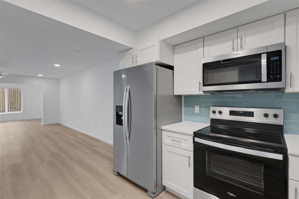 2826 W Rainbow Circle - Photo 2