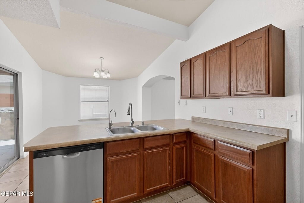 2304 Honey Dew Street - Photo 18