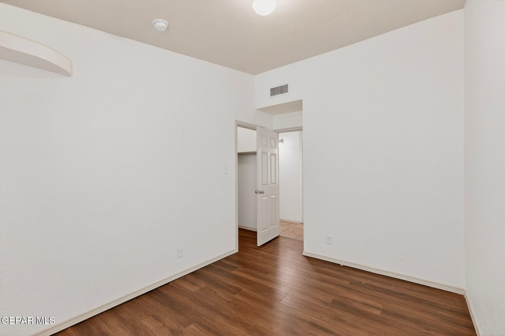 2304 Honey Dew Street - Photo 24