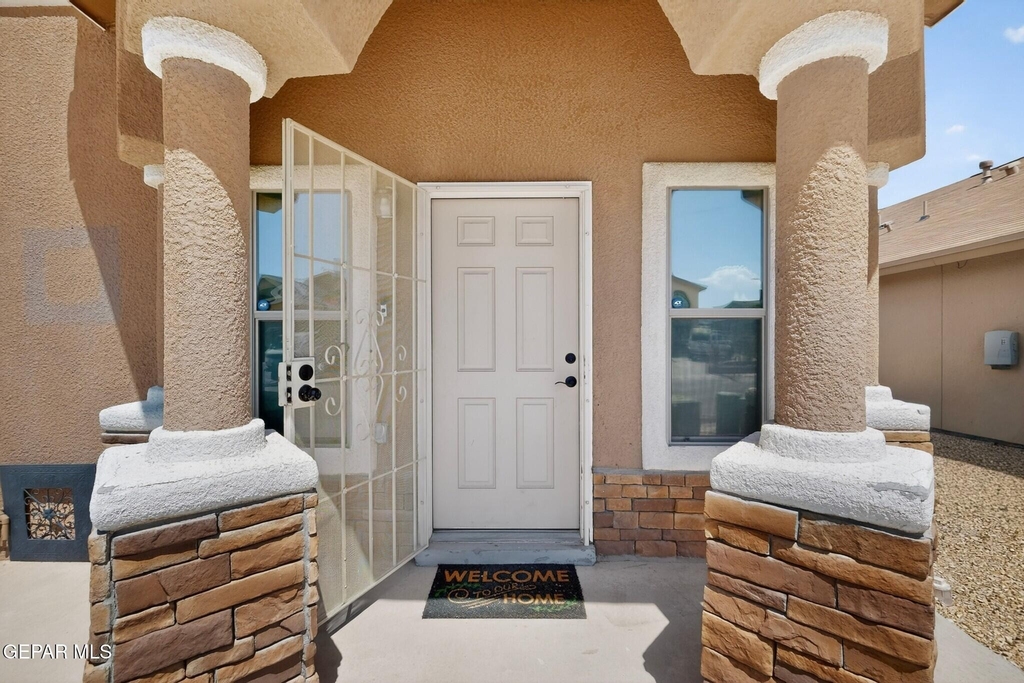 2304 Honey Dew Street - Photo 5