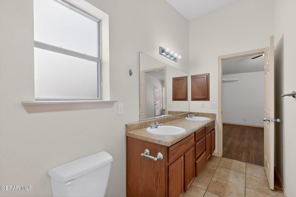 2304 Honey Dew Street - Photo 30