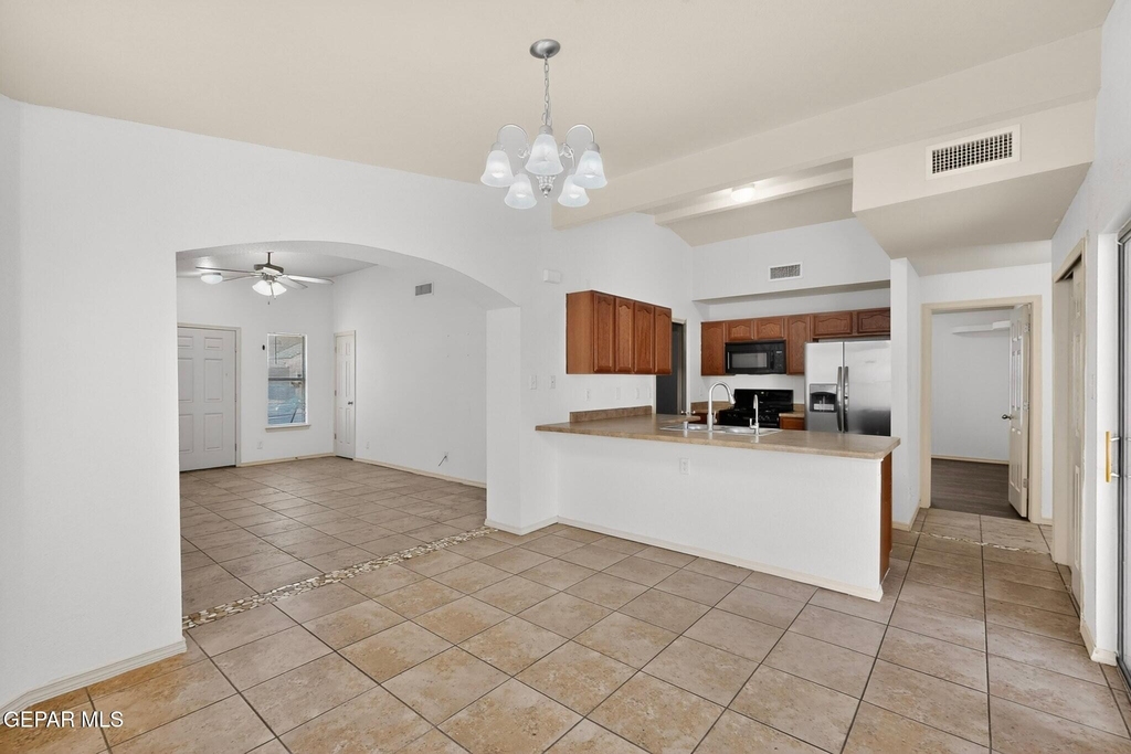 2304 Honey Dew Street - Photo 14