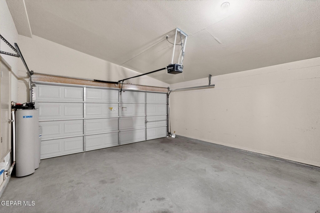 2304 Honey Dew Street - Photo 11