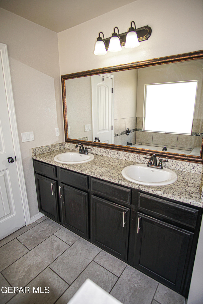 13482 Bradford Street - Photo 30