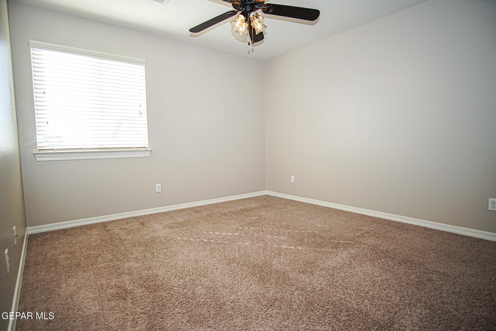 13482 Bradford Street - Photo 21