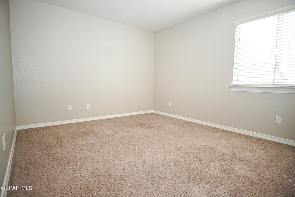 13482 Bradford Street - Photo 17