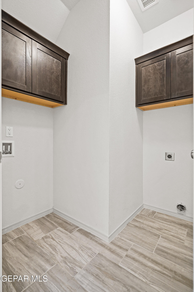 1117 Summer Rain Street - Photo 8