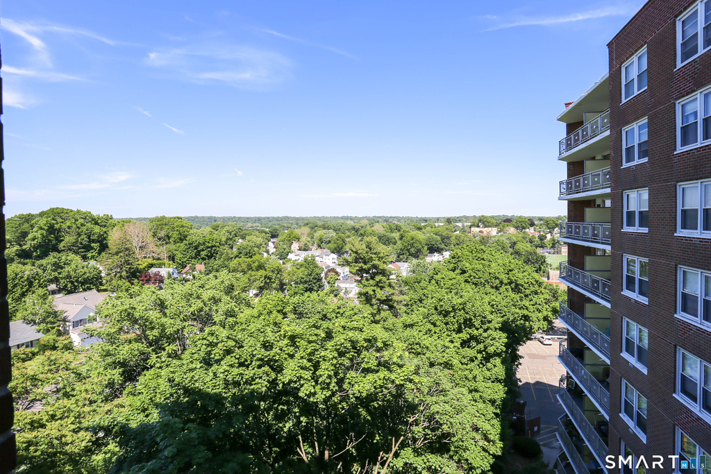91 Strawberry Hill Avenue - Photo 30