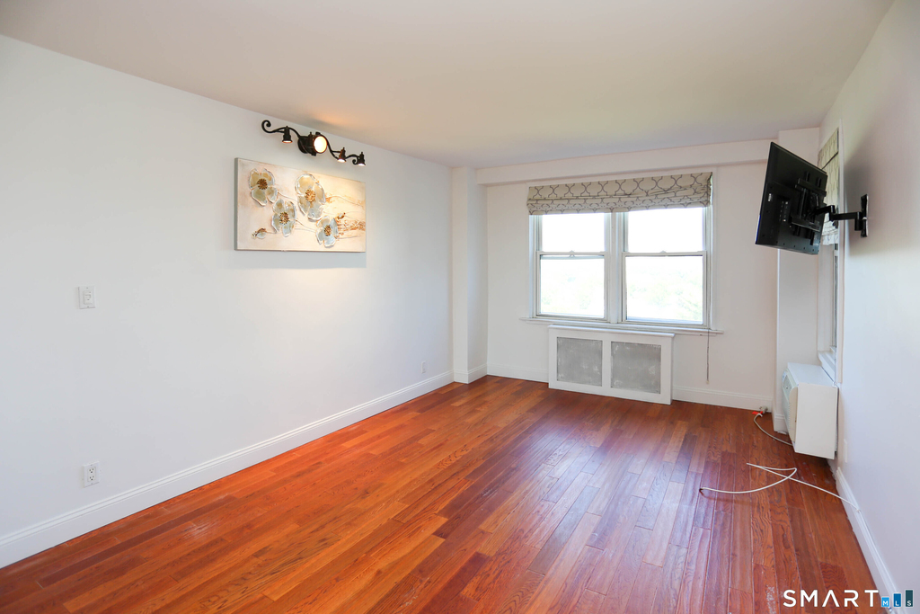 91 Strawberry Hill Avenue - Photo 16