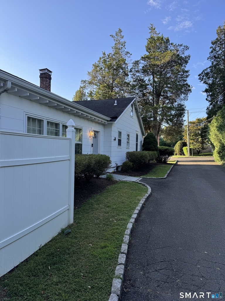 28 Treadwell Avenue - Photo 1