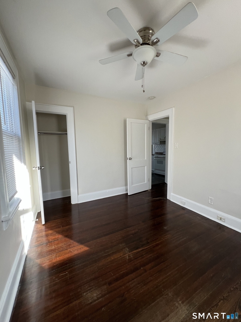 220 King Street - Photo 2