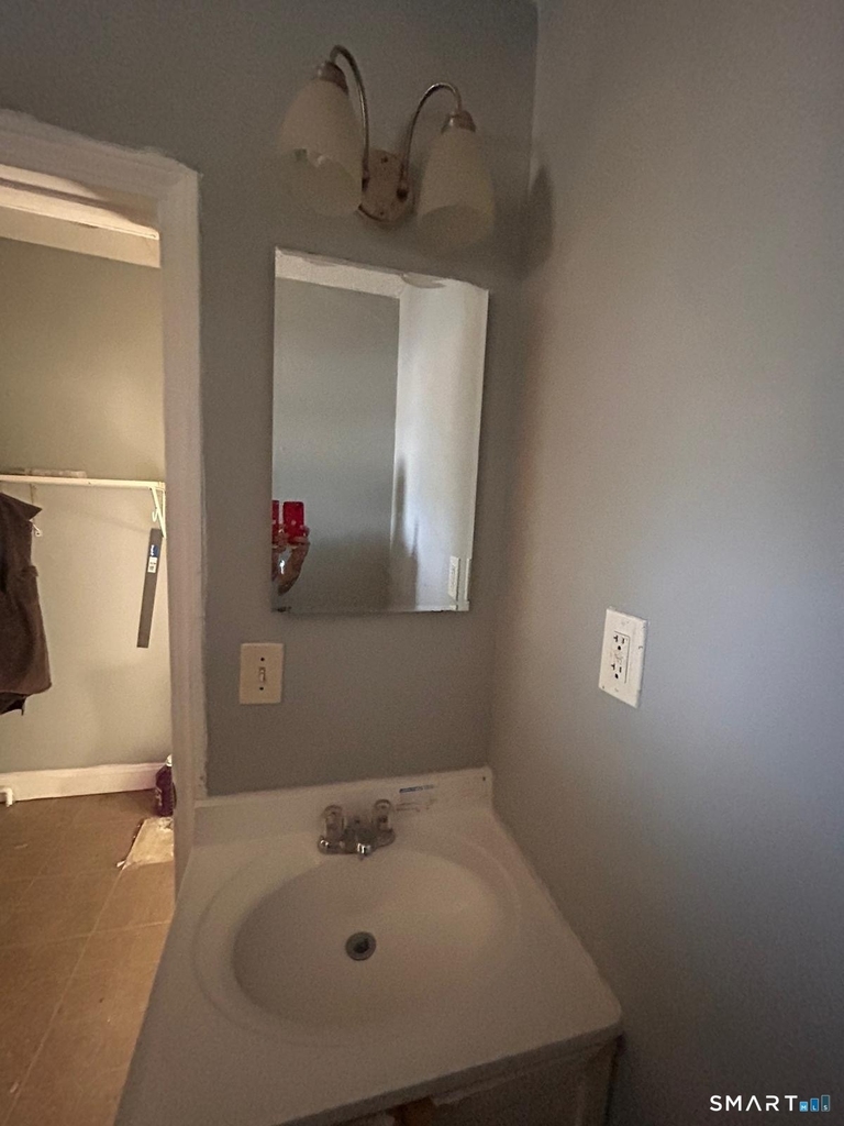 314 Capen Street - Photo 1