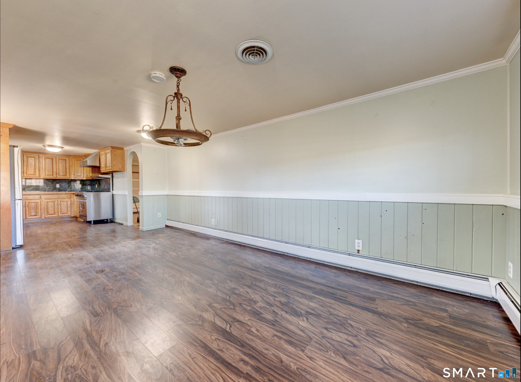 1091 Main Street - Photo 8