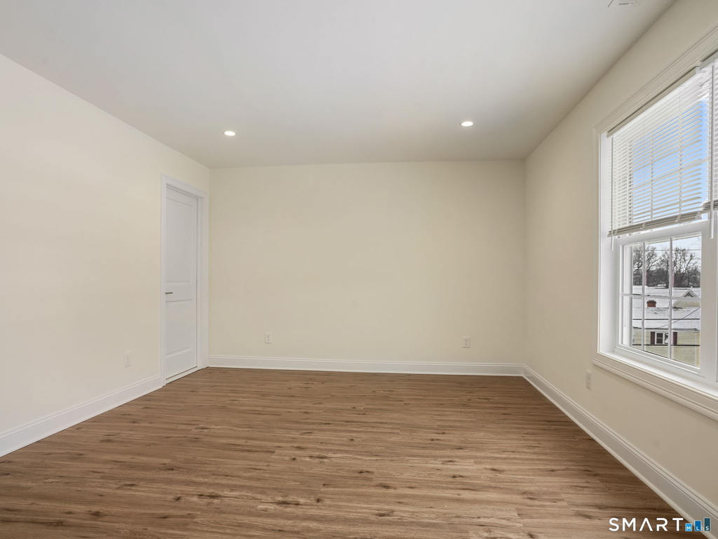 6 Beacon Square - Photo 14