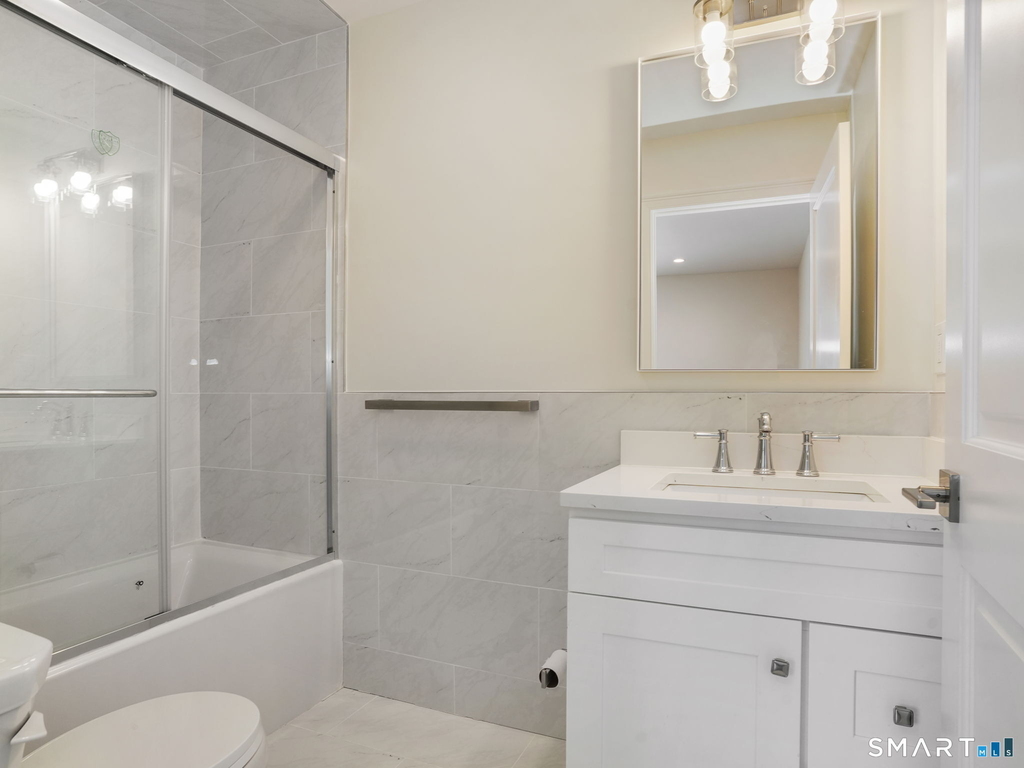 6 Beacon Square - Photo 20