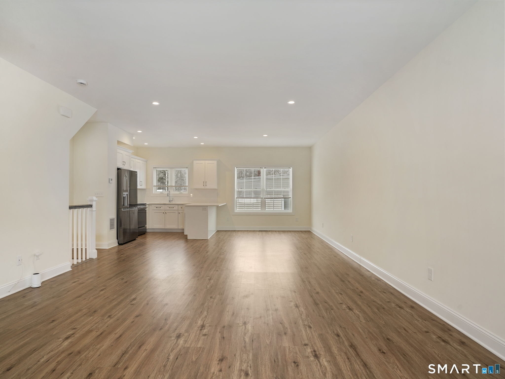 6 Beacon Square - Photo 11