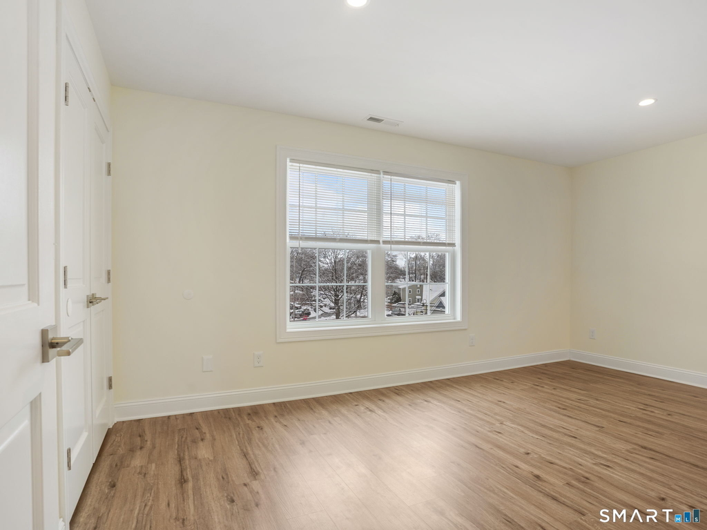 6 Beacon Square - Photo 23