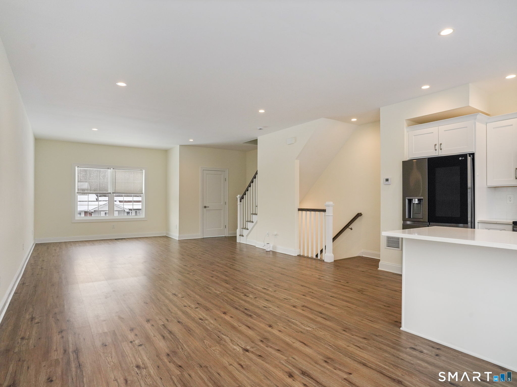 6 Beacon Square - Photo 12