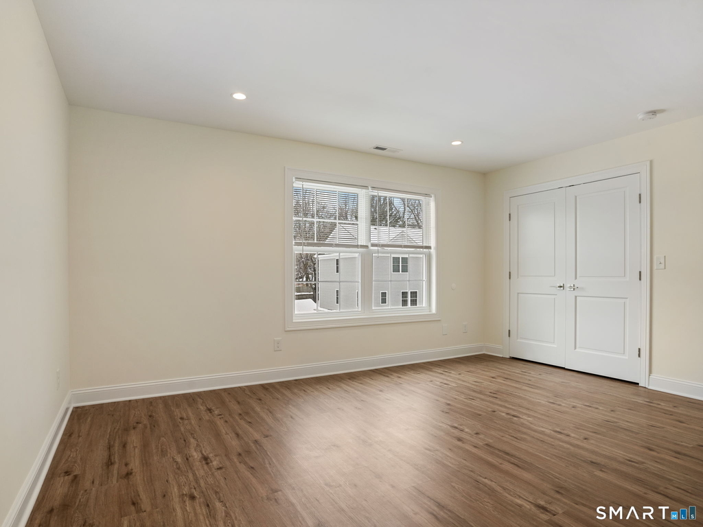 6 Beacon Square - Photo 17
