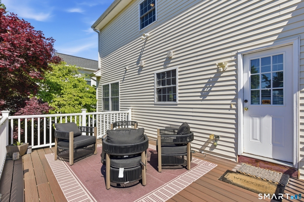 305 Sylvan Street - Photo 26