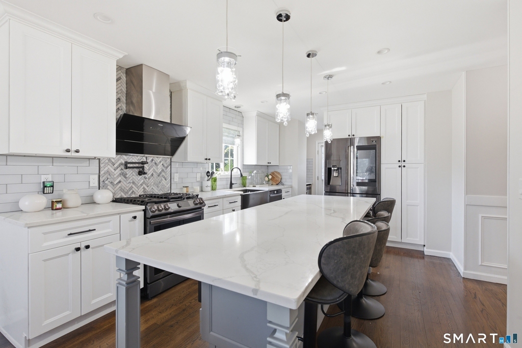 305 Sylvan Street - Photo 9