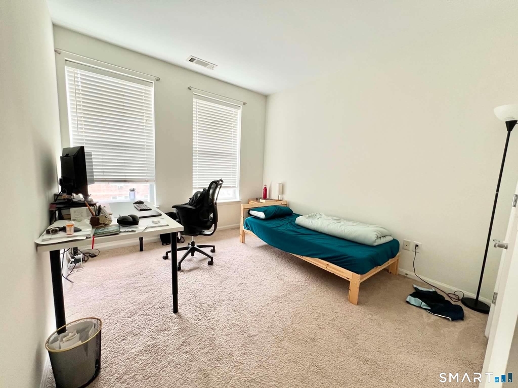 850 Main Street - Photo 14