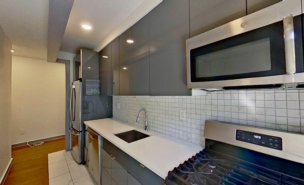 601 West 151st Street - Photo 13