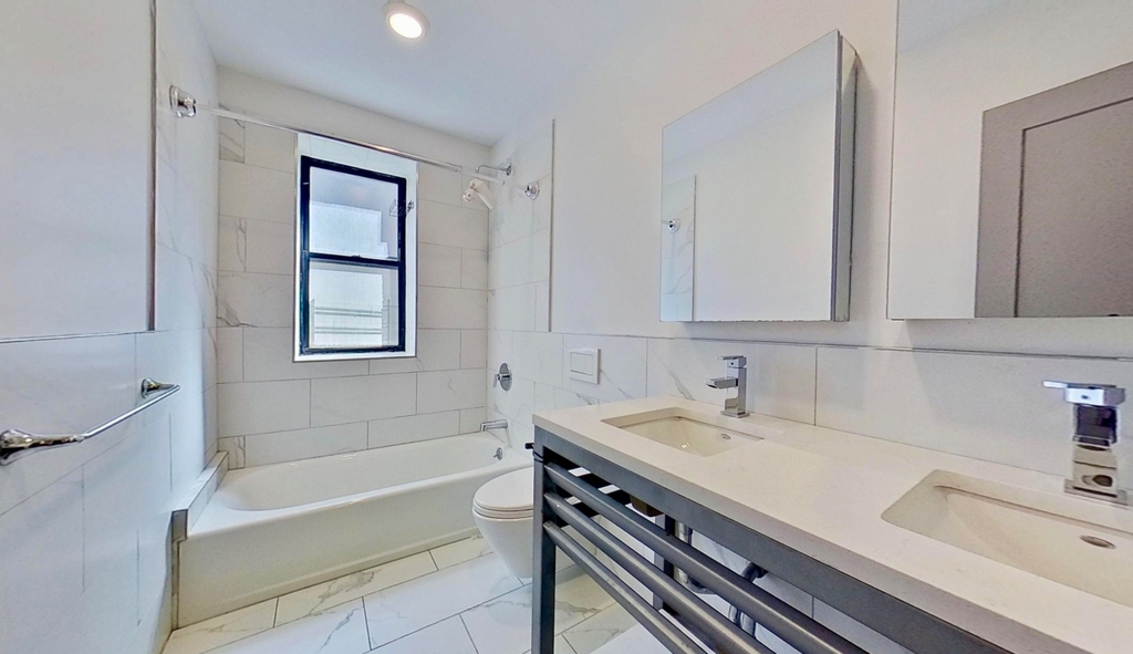601 West 151st Street - Photo 9