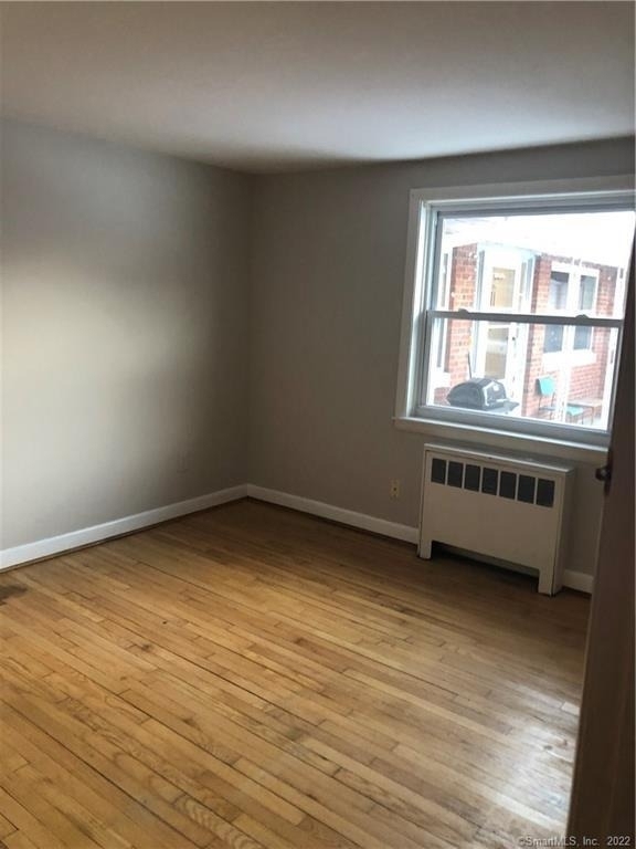 21-27 Hartford Avenue - Photo 5