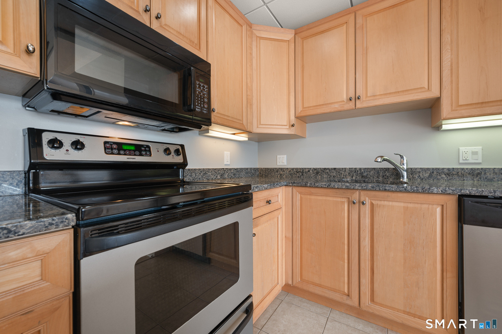 720 Mix Avenue - Photo 2