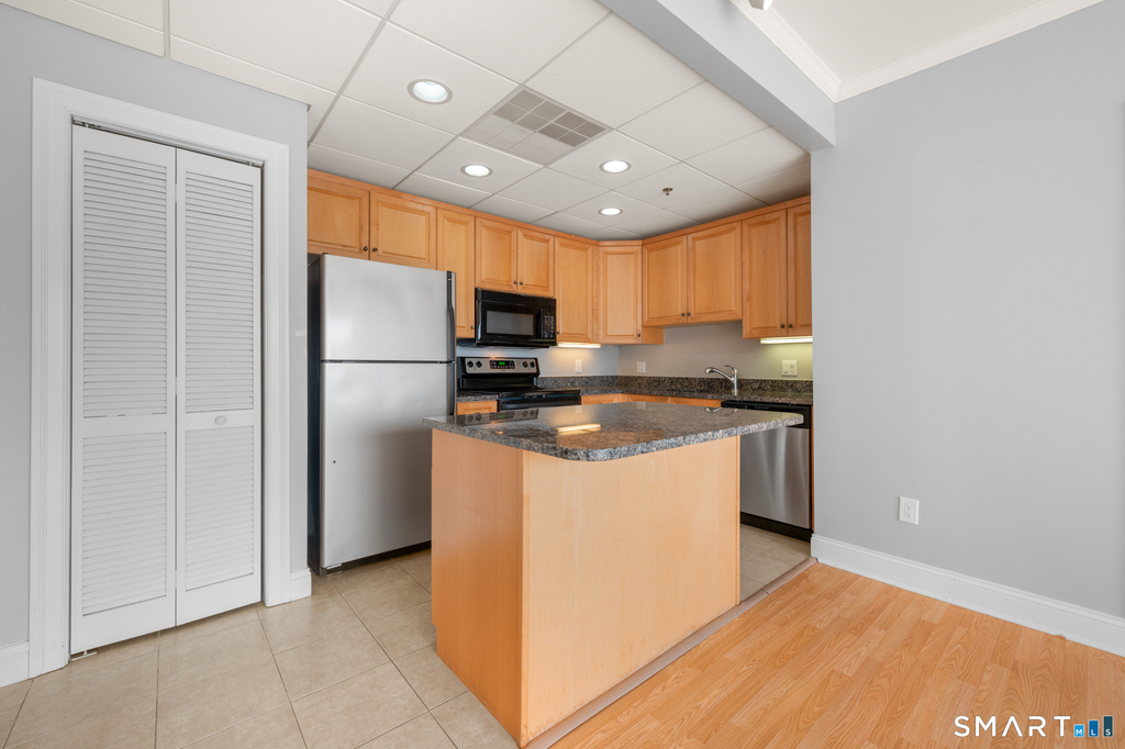 720 Mix Avenue - Photo 0