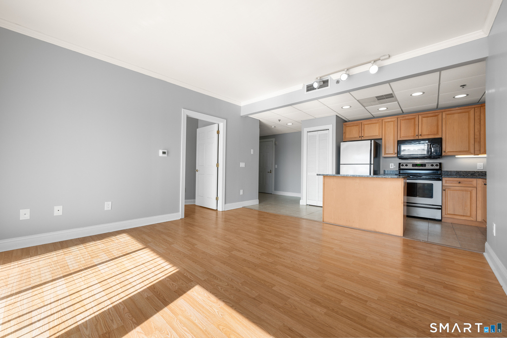 720 Mix Avenue - Photo 6