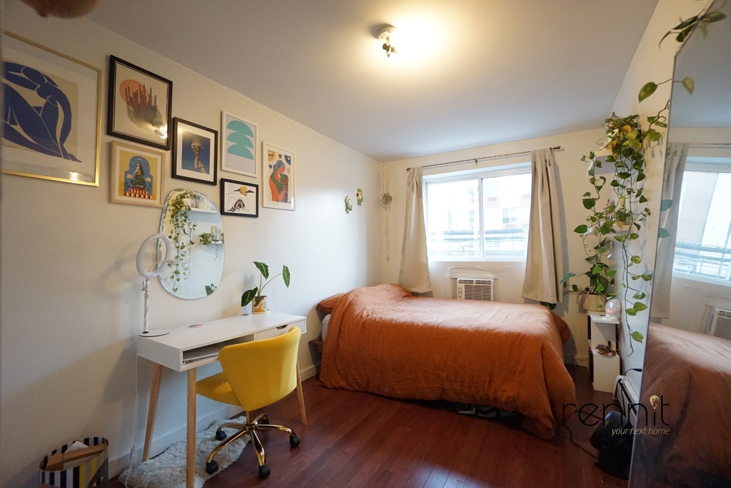 1022 Broadway - Photo 6