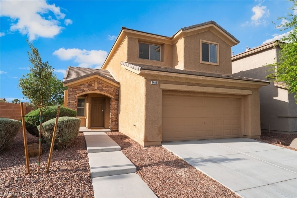 4405 Penguin Avenue - Photo 0