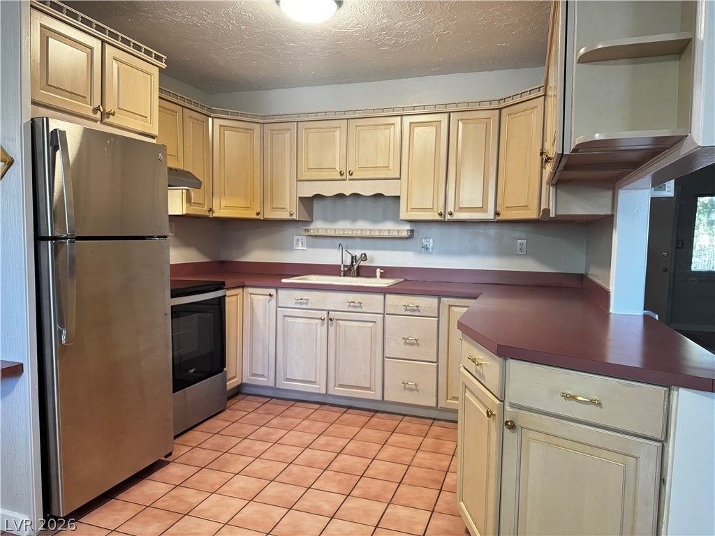 350 E Desert Inn Road - Photo 12