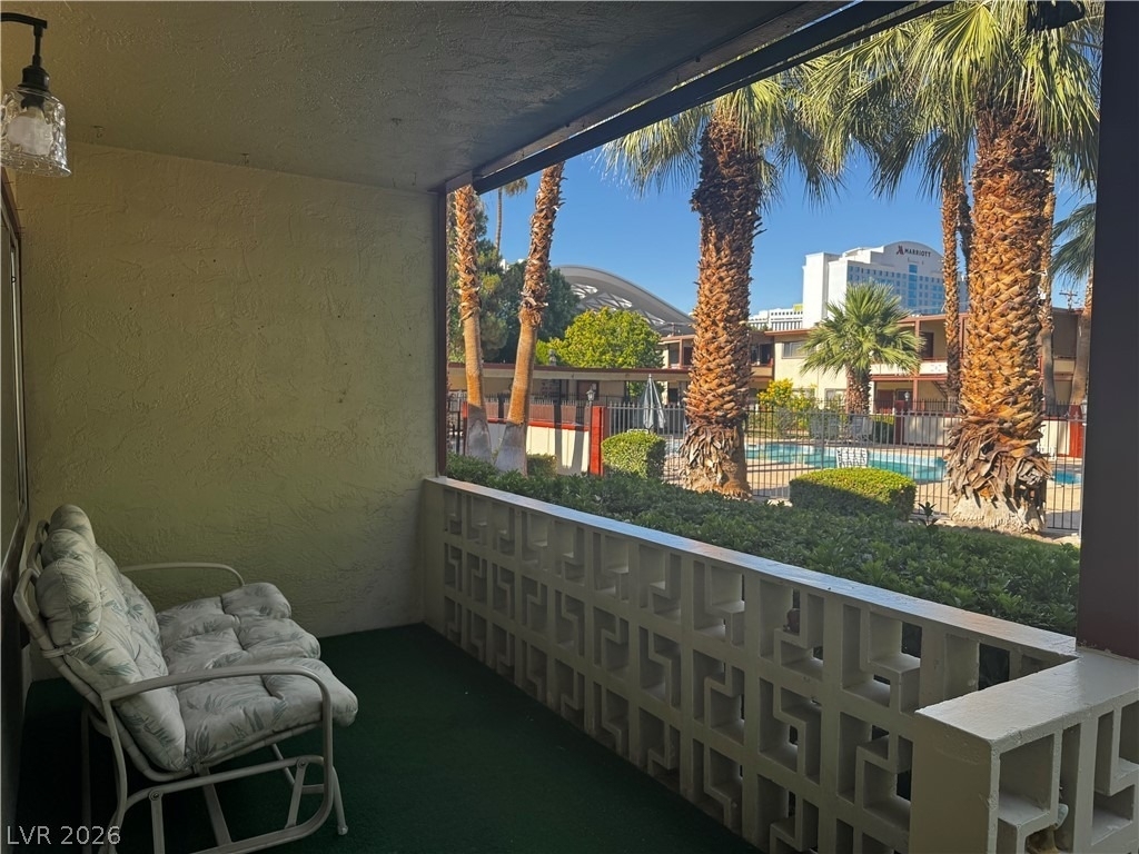 350 E Desert Inn Road - Photo 4