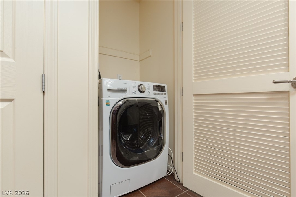 2405 W Serene Avenue - Photo 16