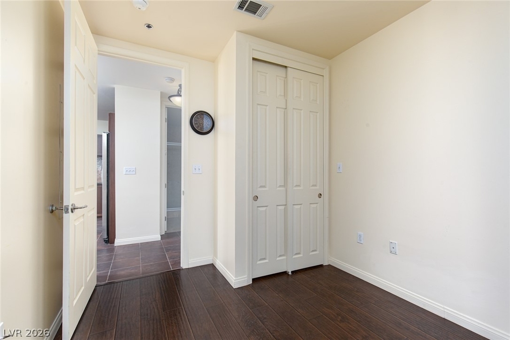 2405 W Serene Avenue - Photo 11