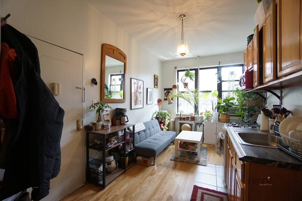 114 Walton Street - Photo 4