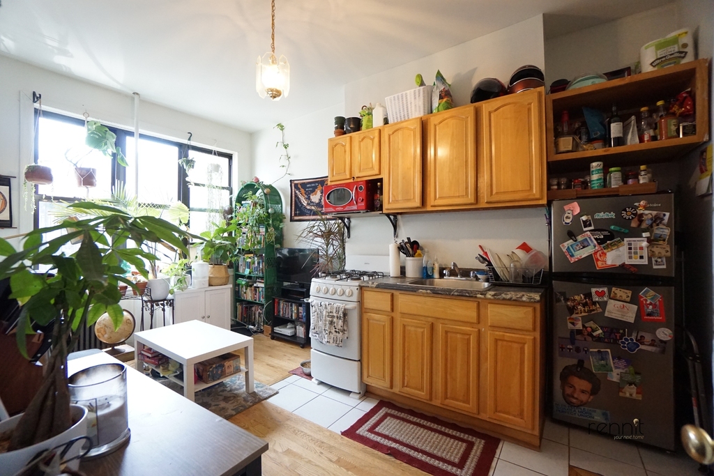 114 Walton Street - Photo 5